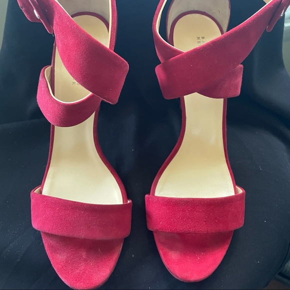 Barney’s New York Red Suede High Heel Sandals size 39.5 - Picture 2 of 10